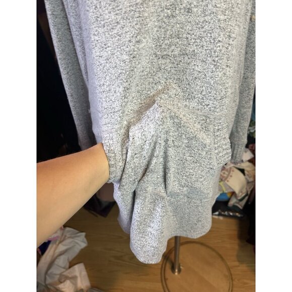 Torrid Super Soft Plush Cowl Neck Raglan Tunic Sweatshirt Pullover 1 (1X) Gray - Picture 5 of 10